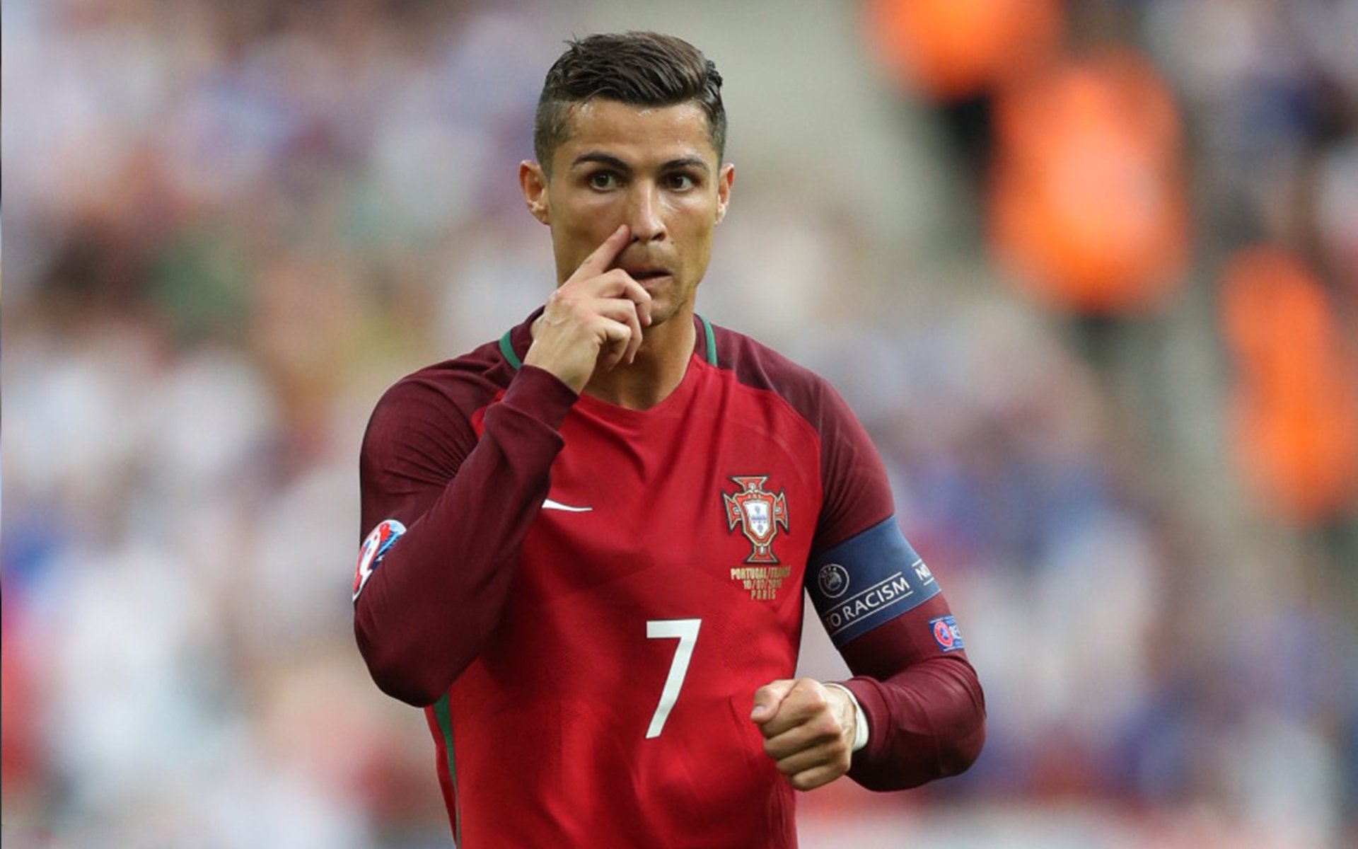 新闻中心启动新产品试点，新产品的新闻发布会