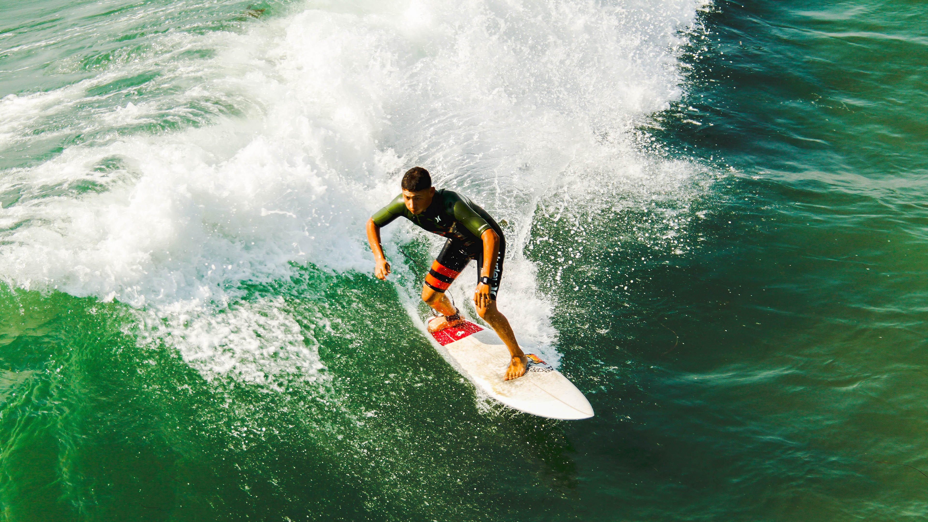 国王媒体开放日迎来大批记者参访,国王发布消息