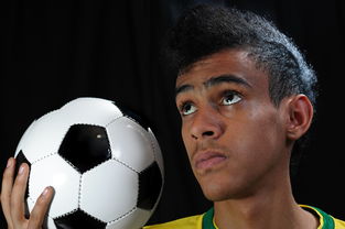 凯尔特人防守端改进显著，保持领先优势，凯尔特人控球后卫是谁